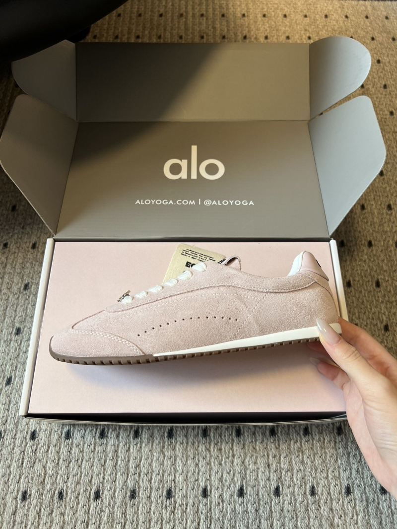 Alo Sneakers